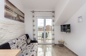 Apartments Marina