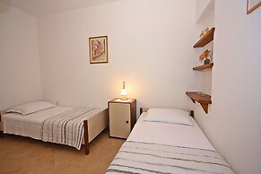 Apartments Irena