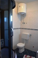 Apartments Mladen