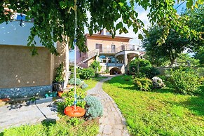 Apartment Petar