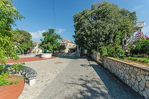 Apartments Snjezana