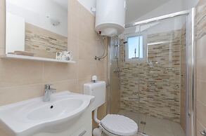 Apartments Snjezana
