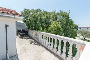 Apartments Snjezana