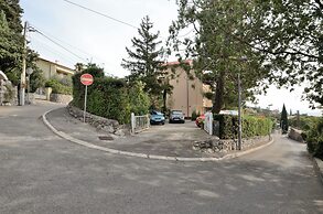 Apartment Visnja
