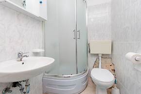 Apartment Goran