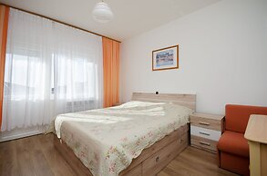 Apartments Zorka