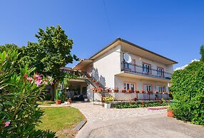 Apartments Zorka