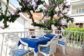 Apartments Lidija