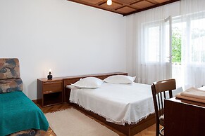 Apartments Lidija
