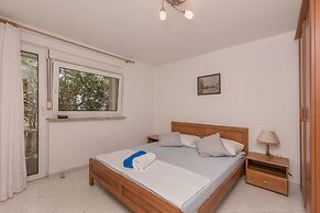 Apartments Luca