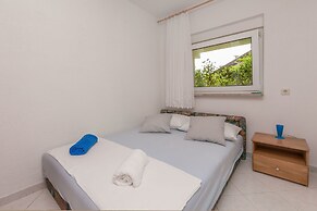 Apartments Luca