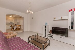 Apartments Luca