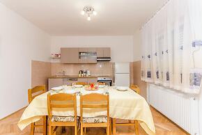 Apartment Sime