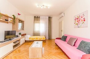 Apartment Sime