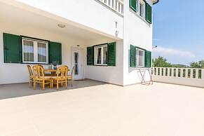 House Aria