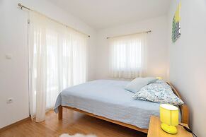House Aria