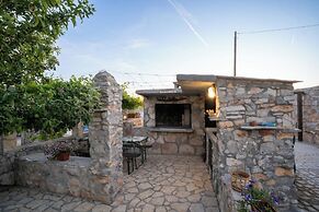 House Aria