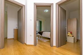 House Aria
