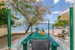 House Beach House Toma