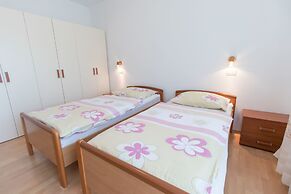 Apartments Vesna