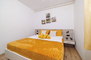 Apartments Iva
