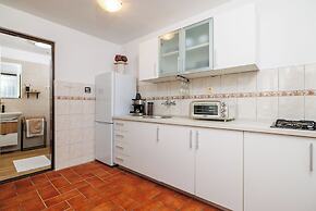 Apartments Iva