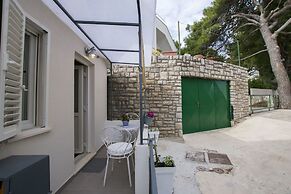 Apartment Roje