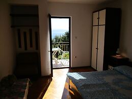 Apartments Zlatko