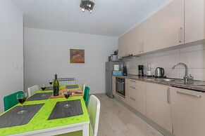 Apartment Adrian