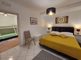 Apartments and Room Boris