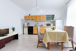 Apartment Milka i Milan