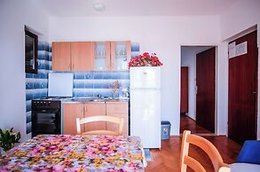 Apartments Biserka