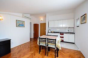 Apartments Dragica