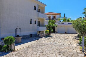 Apartments Info