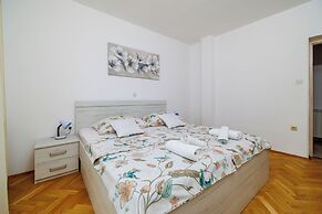 Apartments Ljubica