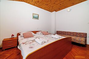 Apartments Ljubica
