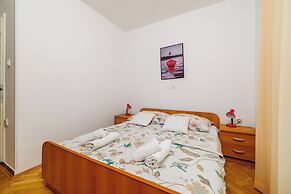 Apartments Ljubica
