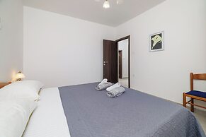 Apartments Marina