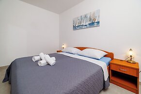 Apartments Marina