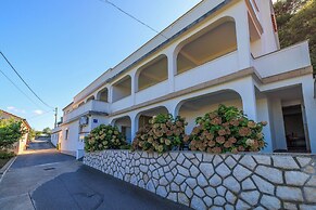 Apartments Marina