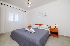 Apartments Marina