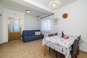 Apartments Marina
