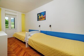 Apartment Josip
