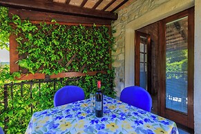 Apartment Josip