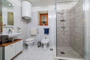Apartment Josip