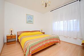 Apartments Mirela