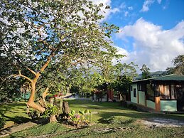 Los Gallitos Eco Lodge