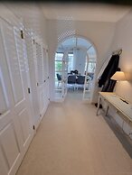 Beautiful 2-bed Villa in Quinta do Lago With Pool