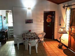 Tradewinds Lodge