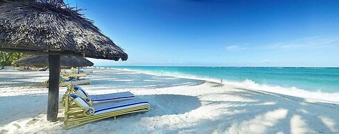 Tradewinds Lodge